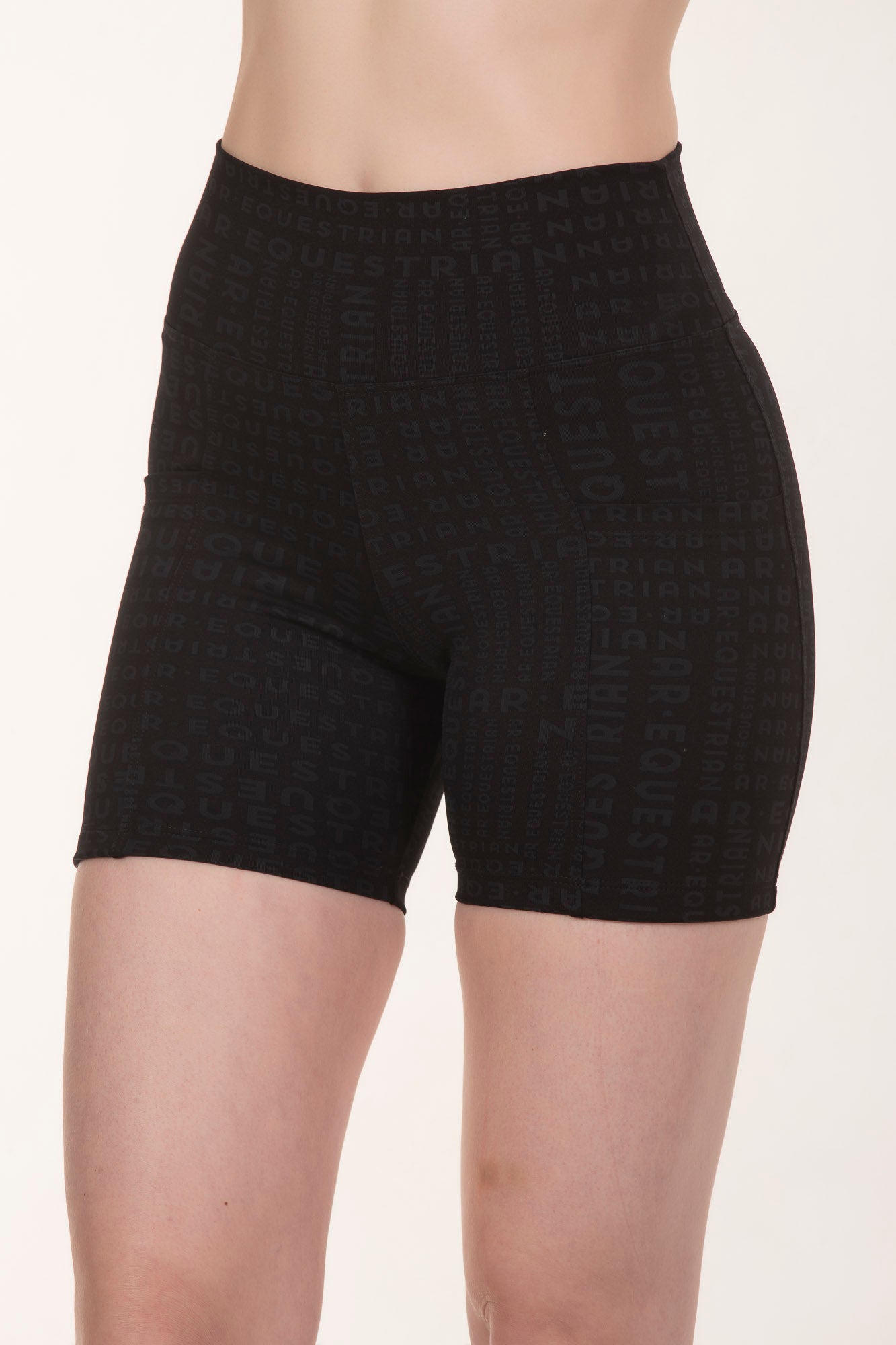 Bermuda Fitness Preta Logo Ar Eq