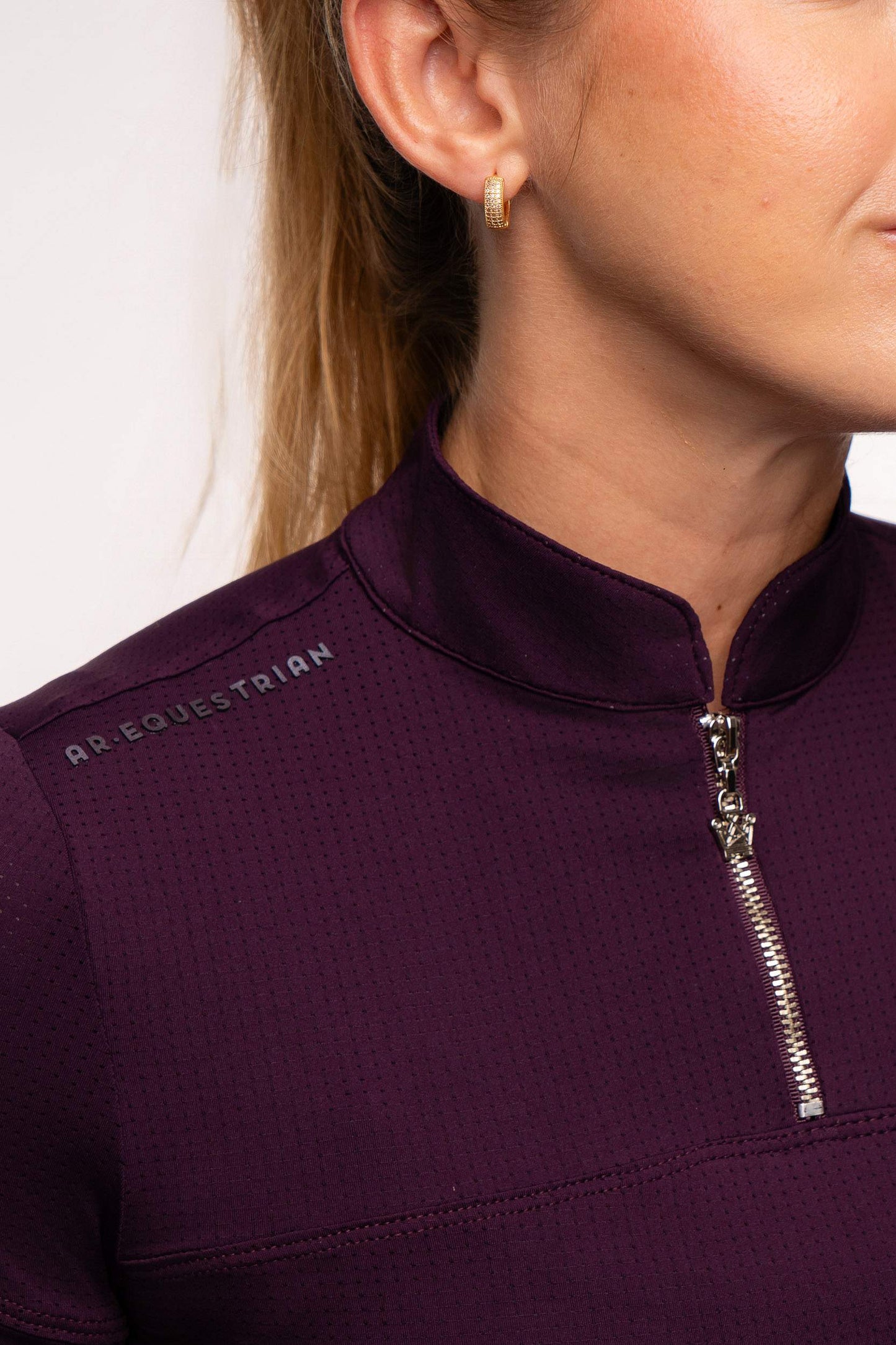 Camisa Hipismo Gola Redonda Painel Manga Curta Malbec