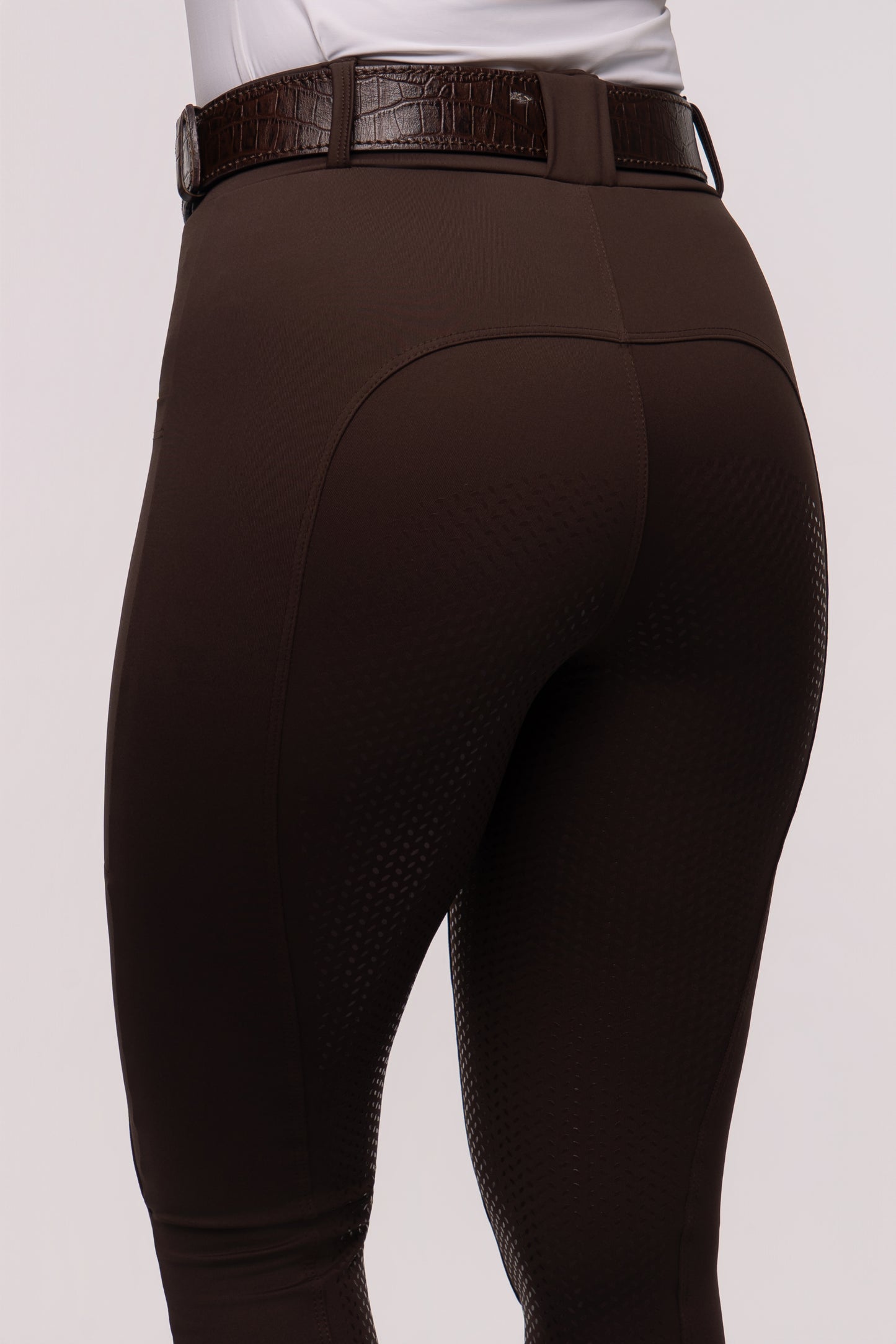 Culottes ecuestres con mallas blancas 